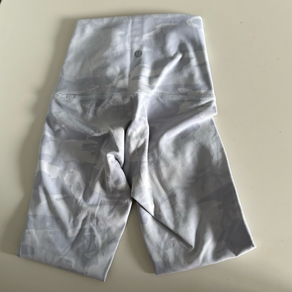 lululemon wunder under leggings size 2 white camo